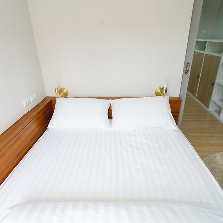 Banku Tea House Samyan (Adults Only) Hostel Bangkok Kültér fotó